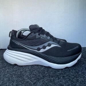 Men’s Saucony Hurricane 24 Size 10 Running shoes